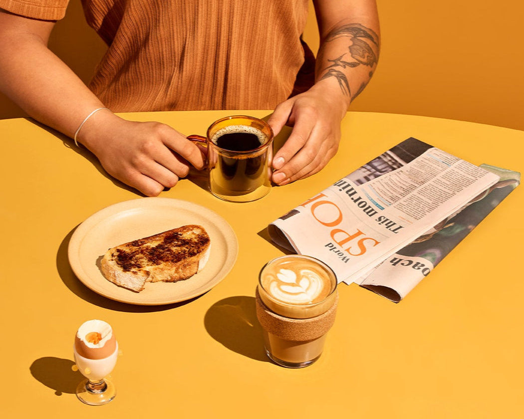 STRONG BLACK COFFEE AND LATTE BREAKFAST