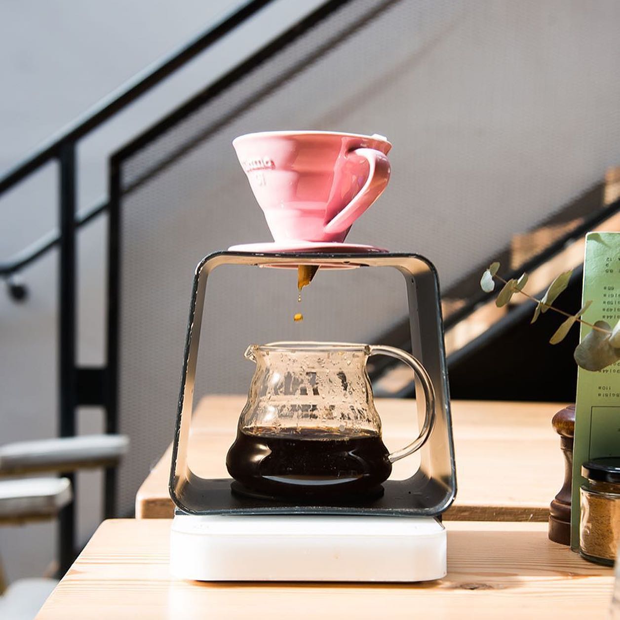 Griffiths Bros. Coffee Roasters V60 Coffee Dripper 02